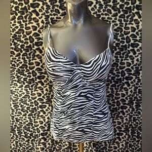 *Sold* Vintage Y2K Zebra Print Tank XL